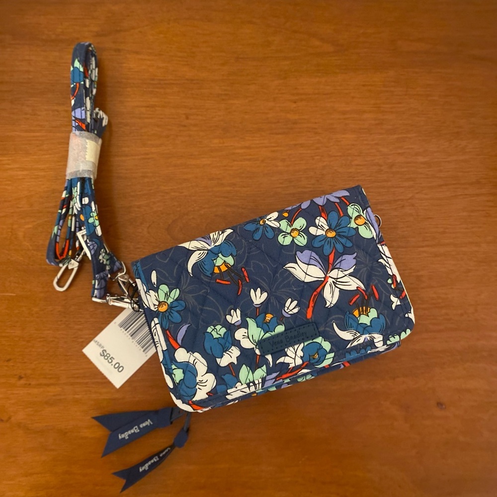 NWT Vera Bradley RFID 3in1 crossbody